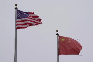 Minister aus China und den USA sprechen erstmals über Zölle