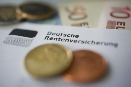 Beamtenbund strikt gegen Bas-Forderung zur Rente