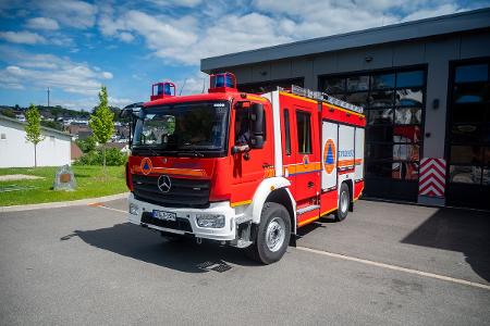 Neues LF-KatS für Feuerwehr der Gemeinde Finnentrop Neues LF-KatS für Feuerwehr der Gemeinde Finnentrop
