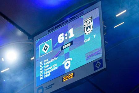 Auf dem Platz gab sich der HSV zuvor keine Blöße. Ein Kantersieg bringt die heiß ersehnte Bundesliga-Rückkehr.