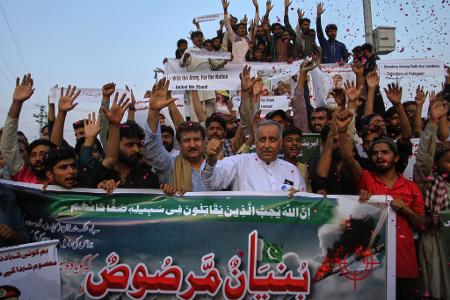 Jubelszenen gab es auch in Pakistan.