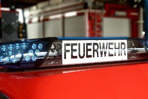 Brennendes Klettergerüst auf Schulhof