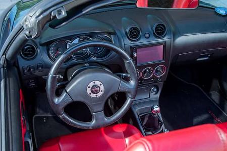 Daihatsu Copen, Cockpit