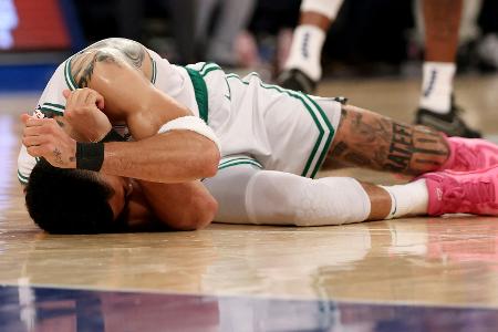 NBA-Champion Boston vor dem Aus - Sorgen um Tatum NBA-Champion Boston vor dem Aus - Sorgen um Tatum