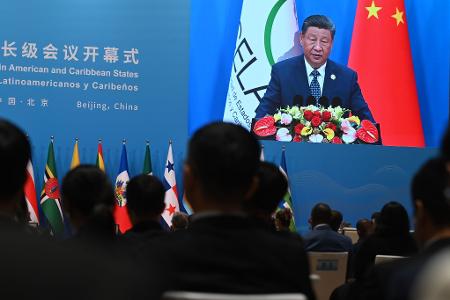 Chinas Präsident warb vor Regierungsvertretern lateinamerikanischer Staaten für mehr Handel. 