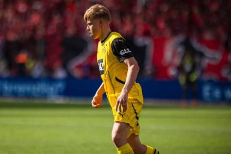 Schienenspieler links: Daniel Svensson - Sportdirektor Sebastian Kehl hat ein gutes Näschen bewiesen, als er Svensson im Winter vom FC Nordsjaelland auslieh - samt Kaufoption. Der Schwede wird bleiben und ist neben Ramy Bensebaini auf der linken Seite eingeplant.