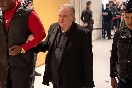 Sexuelle Nötigung: Gérard Depardieu schuldig gesprochen Sexuelle Nötigung: Gérard Depardieu schuldig gesprochen