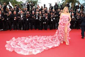 Eröffnungsgala in Cannes: Heidi Klum verstößt gegen neue Kleiderordnung