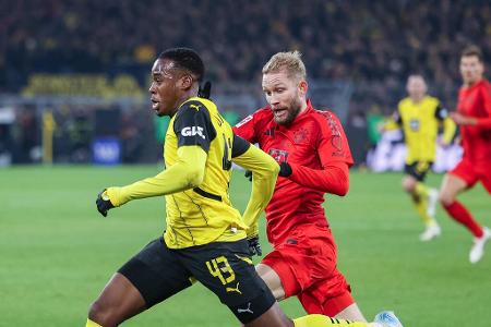 Linker Flügelstürmer: Ein Neuzugang vom BVB? - Sowohl Kingsley Coman als auch Serge Gnabry gelten bei Bayern als mögliche Verkaufskandidaten. Geht einer, muss Sportvorstand Max Eberl nachlegen. Gehandelt wird seit Monaten Jamie Gittens, der den BVB Berichten zufolge im Sommer verlassen will. Der Engländer hat seine Qualitäten vor allem in der Hinrunde angedeutet.
