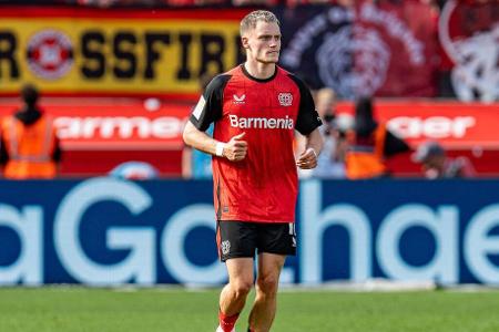 Offensives Mittelfeld: Der Königs-Transfer? - ... Florian Wirtz! Der Bayer-Superstar soll DER Königs-Transfer des Sommers werden. Damit 'Wusiala' künftig auch in München für Furore sorgt, wäre nicht nur eine Rekordablöse fällig. Kompany müsste in der Offensiv-Zentrale auch extra Platz schaffen. Sollte Bayern bei seinem 4-2-3-1 bleiben, müsste einer auf die linke Außenbahn weichen. Dann wäre neben Kimmich auf der Doppel-Sechs aber immerhin Platz für Aleksandar Pavlovic.