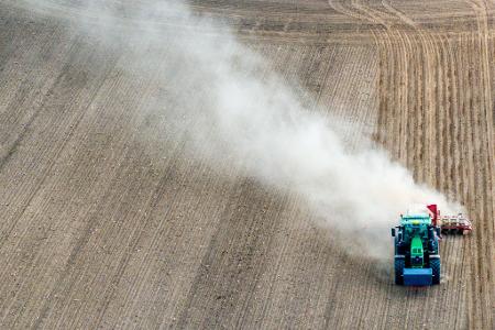 Landwirte sollen nicht finanziell austrocknen. (Archivbild) Landwirte sollen nicht finanziell austrocknen. (Archivbild)
