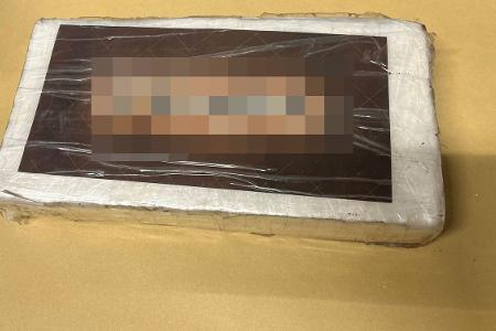 Die Polizei stellte im Auto rund ein Kilo Kokain sicher.