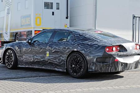 Erlkönig Mercedes-AMG GT 4-Türer EV