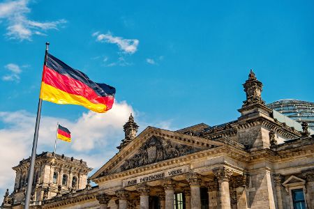 Bis zum Sommer sollen erste Ergebnisse des angestrebten Politikwechsels der neuen Regierung spürbar sein.