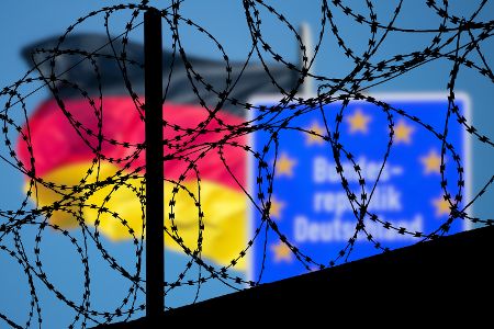 Mit intensivierten Grenzkontrollen und mehr Zurückweisungen werde man nun für mehr Ordnung in der Migrationspolitik sorgen.