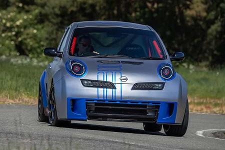 Dieser Micra hat einen 300-PS-V6 im Heck