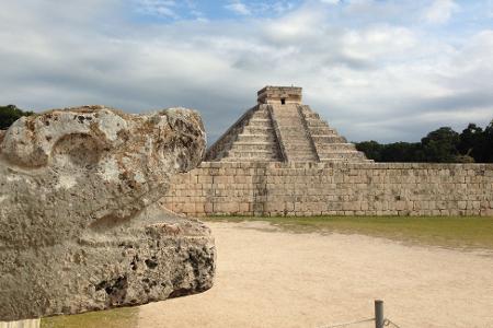 Die Ruinen-Stätte Chichén Itzá liegt auf der Halbsinsel Yucatán. (Archivbild)