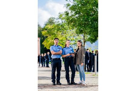 Bewerbt Euch jetzt und kommt zur Polizei Rheinland-Pfalz! Bewerbt Euch jetzt und kommt zur Polizei Rheinland-Pfalz!