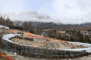 Härtetest für Olympia: Bob-Saison startet in Cortina