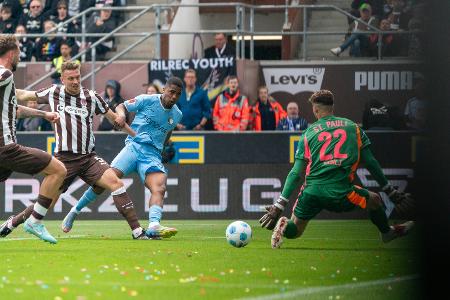 Party trotz Pleite: St. Pauli endgültig gerettet Party trotz Pleite: St. Pauli endgültig gerettet