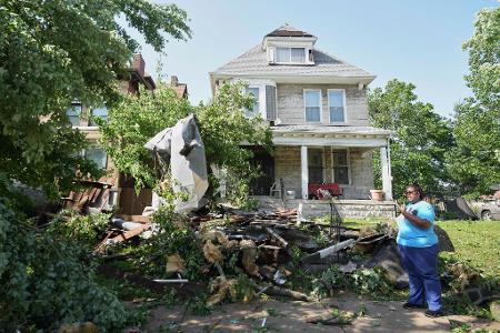 Insbesondere im Frühjahr und Sommer sind Tornados in den USA keine Seltenheit. Insbesondere im Frühjahr und Sommer sind Tornados in den USA keine Seltenheit.