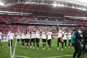 Im DFB-Pokal: Stuttgart will Saison "die Krone aufsetzen"
