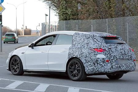 Erlkönig Mercedes CLA Shooting Brake