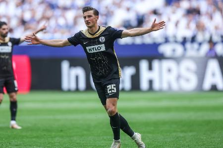 Sieg auf Schalke: Elversberg in der Relegation Sieg auf Schalke: Elversberg in der Relegation
