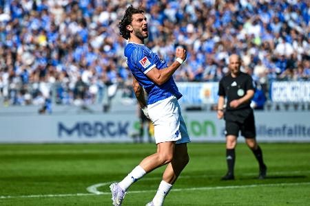 Sieg zum Abschluss: Darmstadt besiegt Absteiger Regensburg Sieg zum Abschluss: Darmstadt besiegt Absteiger Regensburg