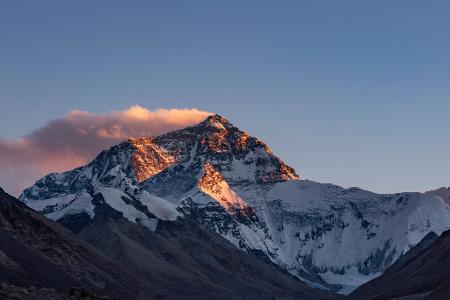 Der Mount Everest befindet sich an der Grenze von Nepal und China. (Archivbild) Der Mount Everest befindet sich an der Grenze von Nepal und China. (Archivbild)