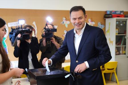 Prognosen: Konservative gewinnen erneut Wahl in Portugal