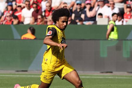 Offensive links: Karim Adeyemi - An Adeyemi scheiden sich die Geister: Mal zeigt er überragende Leistungen, mal taucht er völlig unter. Bekommt er seine PS (und seine Torgefahr) konstant auf den Rasen, ist er in der nächsten Saison Startelf-Kandidat. Doch auch der zuletzt verletzte Maximilian Beier wird dahinter auf seine Chance pochen.