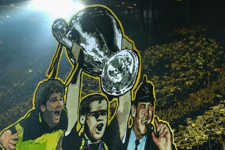 Champions League: BVB - Juve - Bei diesem Gegner werden Erinnerungen wach! Vor dem Rückspiel im CL-Achtelfinale zeigen die Fans von Borussia Dortmund mit einer beeindruckenden Choreo, welche Bilder sie mit dem Gegner Juventus verbinden.