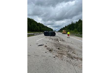 Bild Übersichtsaufnahme Unfallort Bild Übersichtsaufnahme Unfallort
