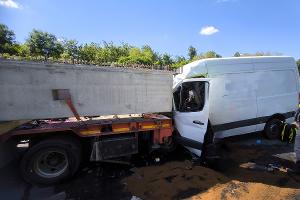 Schwerer Verkehrsunfall auf der A3: Eine verletzte Person