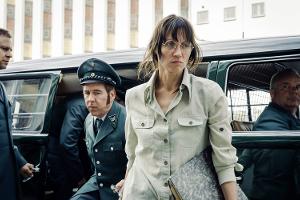 Neuer ARD-"Stammheim"-Film räumt mit dem Mythos der RAF als cooler Rockband auf
