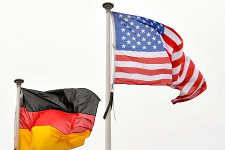 Erneut gewaltiger deutscher Exportüberschuss im Handel mit den USA (Symbolbild) Erneut gewaltiger deutscher Exportüberschuss im Handel mit den USA (Symbolbild)