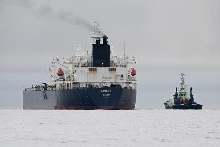 Mit dem neuen Sanktionspaket will die EU die Aktivitäten der russischen Schattenflotte weiter eindämmen. (Archivbild) Mit dem neuen Sanktionspaket will die EU die Aktivitäten der russischen Schattenflotte weiter eindämmen. (Archivbild)