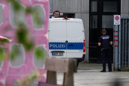 Angriff vor Bar: 35-Jähriger wegen Mordversuchs in U-Haft