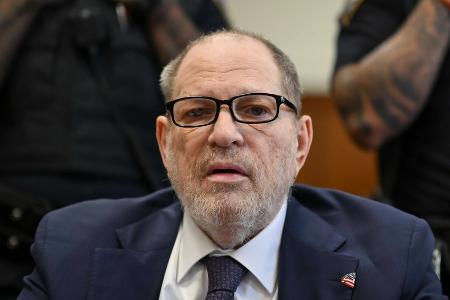 Jessica Mann sagt gegen Weinstein aus: Jessica Mann sagt gegen Weinstein aus: