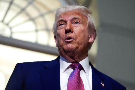Donald Trump treibt seine Pläne für ein großes neues Raketenabwehrsystem in den USA voran. Donald Trump treibt seine Pläne für ein großes neues Raketenabwehrsystem in den USA voran.