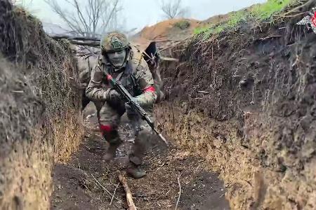 Militärermittler führten regelmäßig Razzien durch, um neu eingebürgerte Männer, die sich nicht beim Militär registrieren wollten, zu finden. (Archivbild)