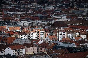 Jeder Neunte in Deutschland lebt in beengten Wohnungen