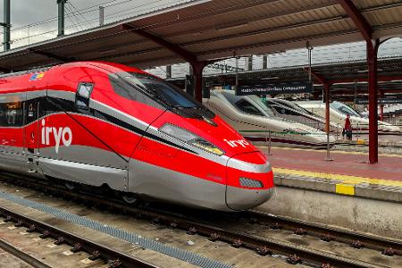 Die italienischen Hochgeschwindigkeitszüge fahren bereits in Frankreich und Spanien. (Archivbild) Die italienischen Hochgeschwindigkeitszüge fahren bereits in Frankreich und Spanien. (Archivbild)