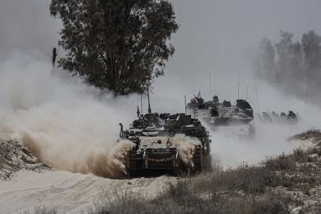 Das israelische Militär hat eine neue Offensive im Gazastreifen gestartet.