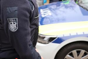 Bielefelder Zoll prüft Taxi- und Mietwagengewerbe/Mindestlohnverstöße aufgedeckt