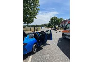 Mehrere verletzte Personen bei Zusammenstoß zweier PKW in Hagenow-Heide, darunter auch eine Fußgängerin