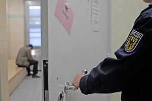 Bundespolizei vollstreckt Haftbefehl/Ortsunkenntnis führt ins Gefängnis