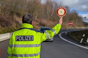 Endstation Grenze Bundespolizei Waidhaus verhindert unerlaubte Einreise Endstation Grenze Bundespolizei Waidhaus verhindert unerlaubte Einreise