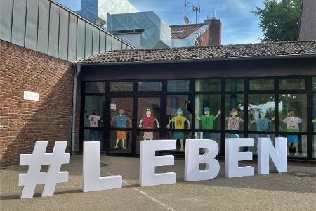 Buchstaben #LEBEN